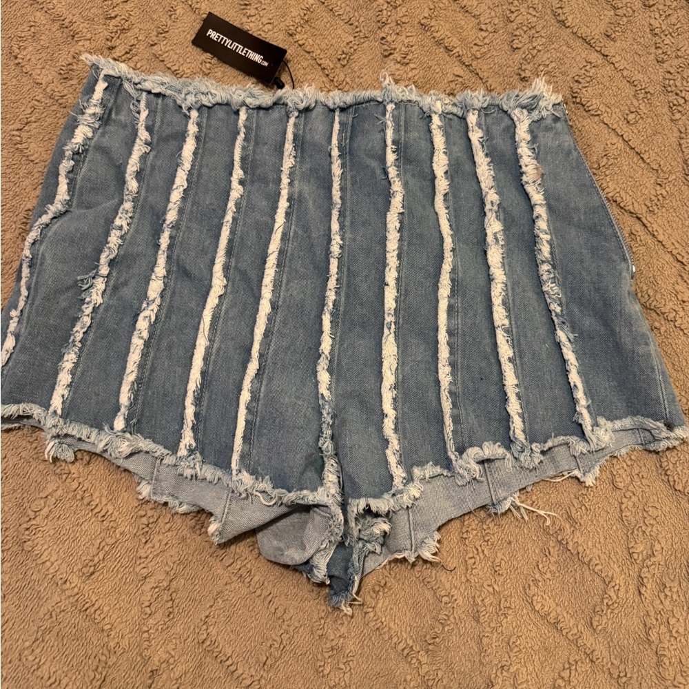 PrettyLittleThing Striped Blue Denim Shorts